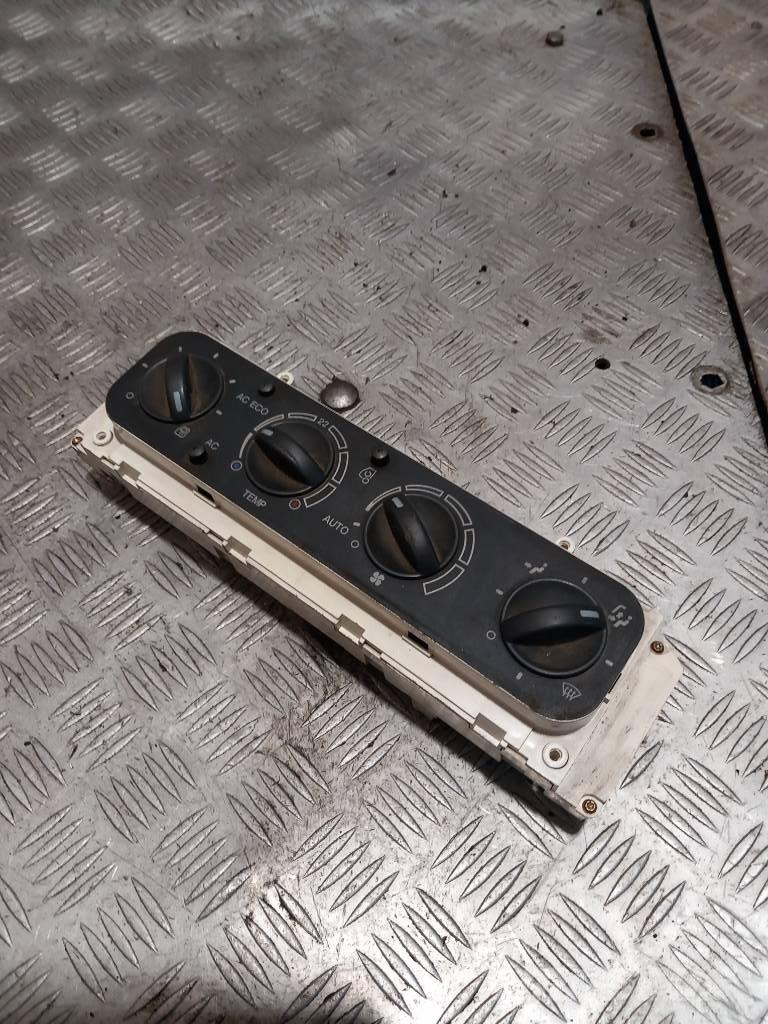 MAN TGM  81619096068 Cabinas