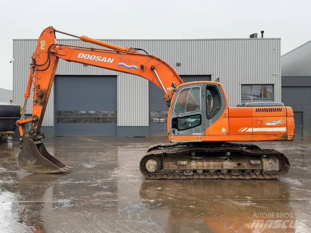 Doosan DX225LC Excavadoras especiales