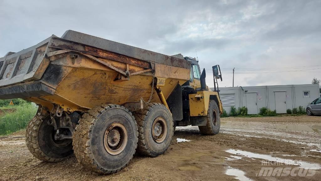 Komatsu HM300-2 Camiones articulados