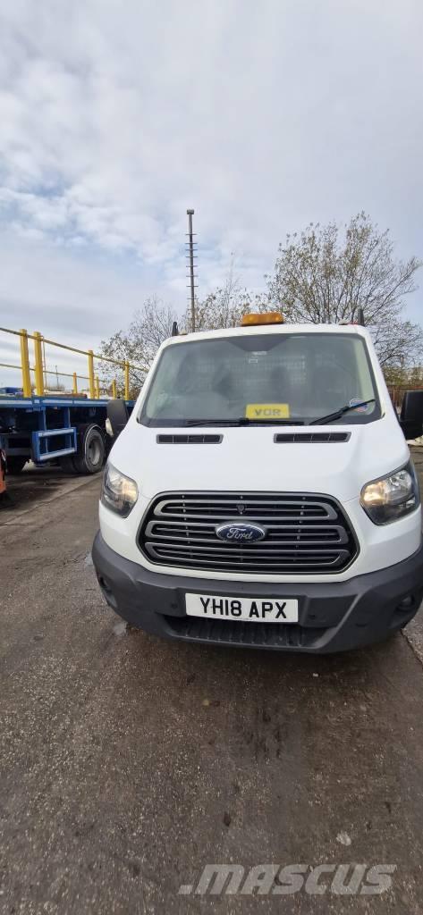 Ford Transit 350 Caja abierta/laterales abatibles