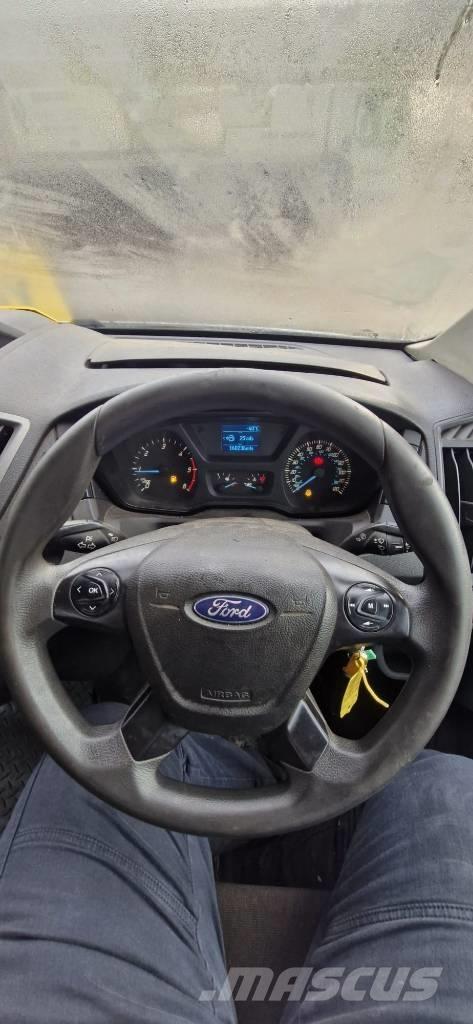 Ford Transit 350 Caja abierta/laterales abatibles