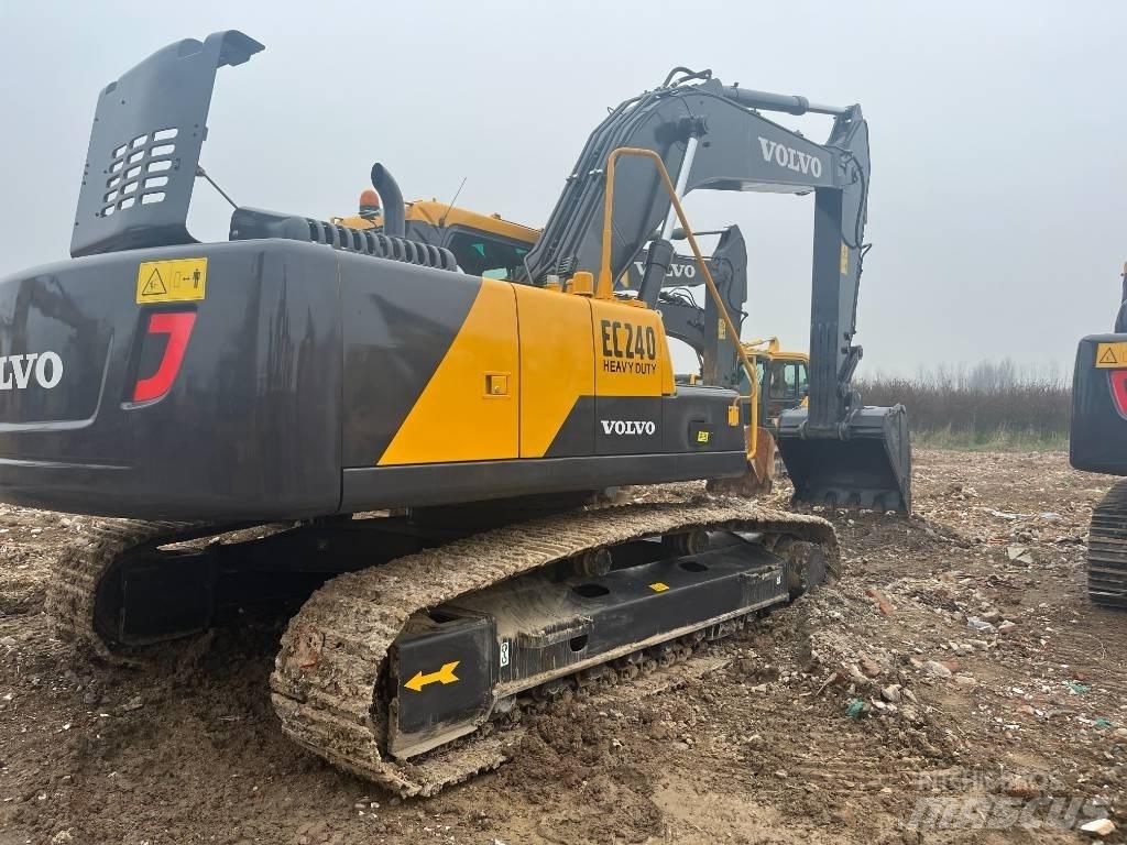 Volvo EC240BLC Excavadoras sobre orugas