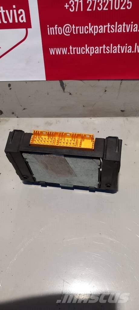 MAN TGA. 81258117018 Componentes electrónicos