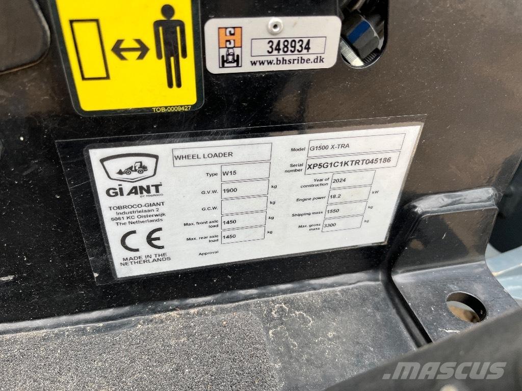 GiANT G 1500 X-tra Cargadoras sobre ruedas