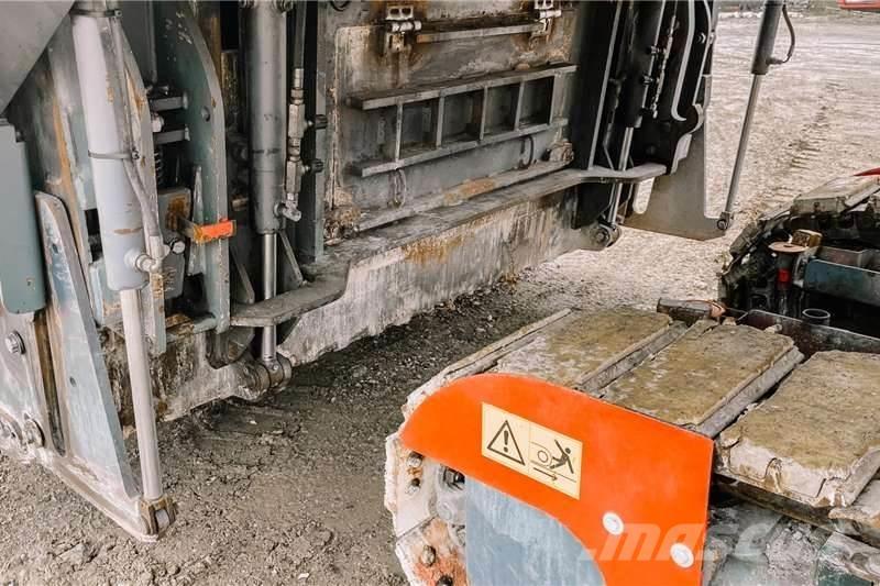 Wirtgen W220 Otros camiones