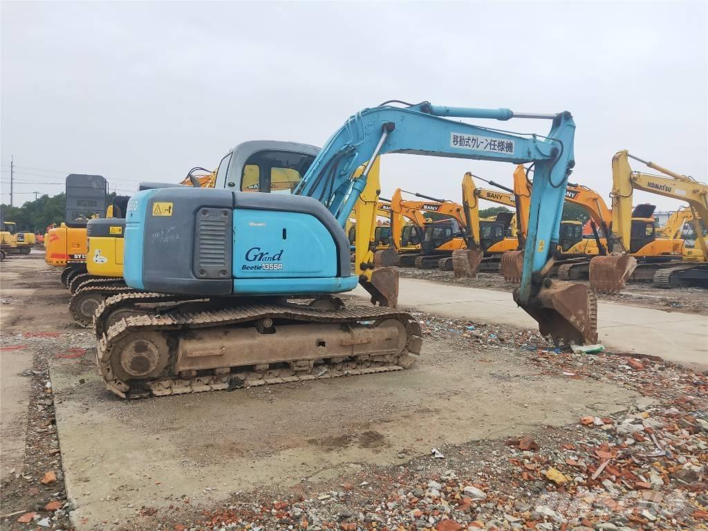 Kobelco SK 135 SR Excavadoras sobre orugas