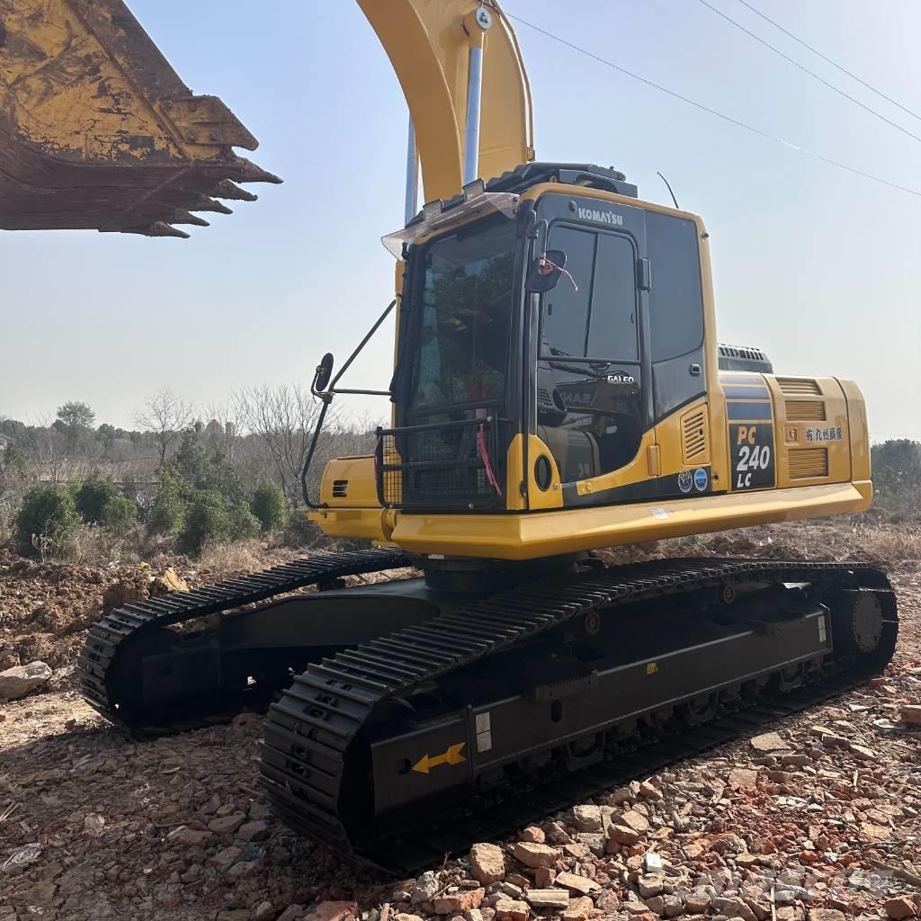Komatsu PC 240 Excavadoras sobre orugas