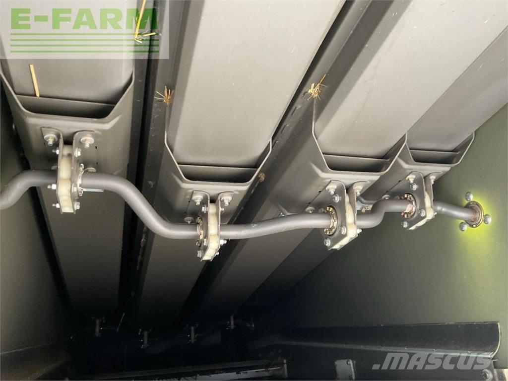 CLAAS AVERO 240 Cosechadoras combinadas