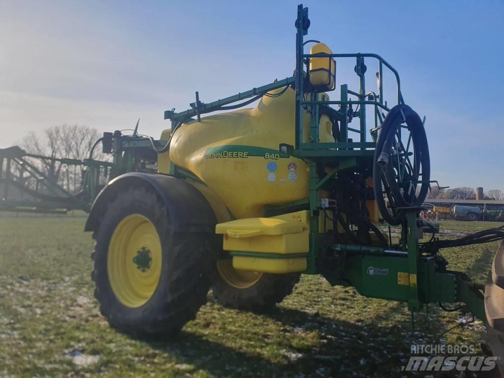 John Deere 840 Pulverizadores arrastrados