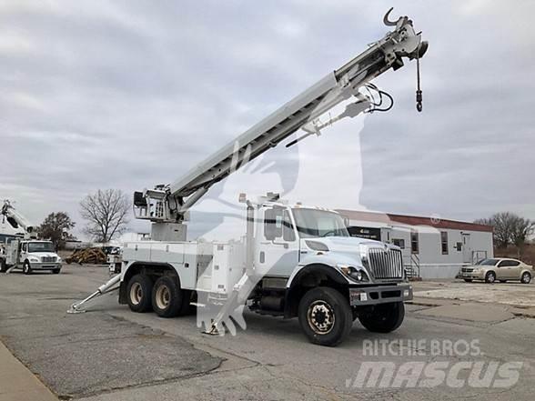 Altec D3060BTR Plataformas sobre camión