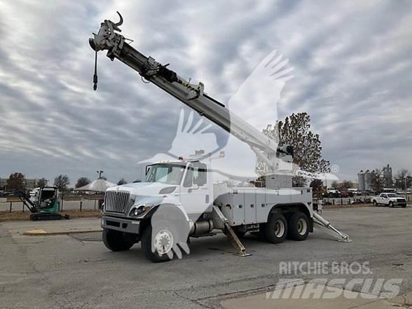 Altec D3060BTR Plataformas sobre camión