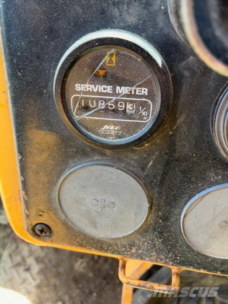 Komatsu D 41 P-3 Buldozer sobre oruga