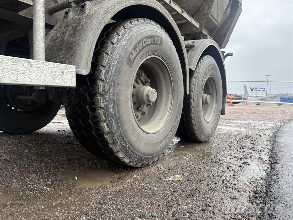 Scania R580 6x4 Bañeras basculantes usadas