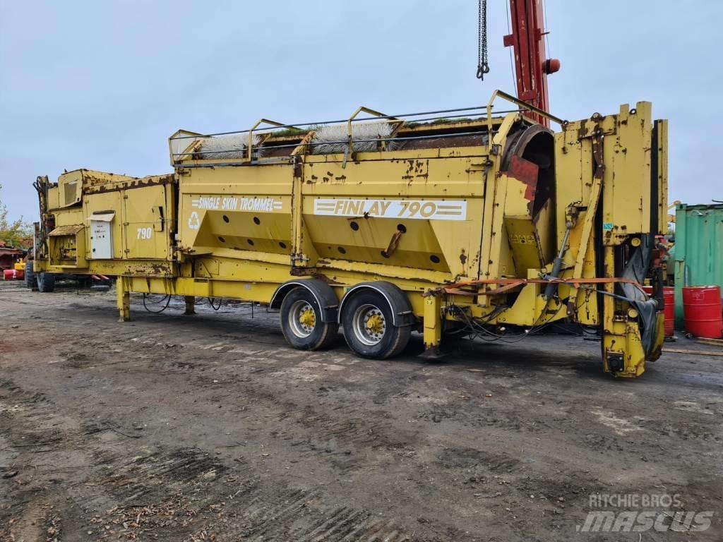 Terex Finlay 790 Maquinarias para servicios públicos