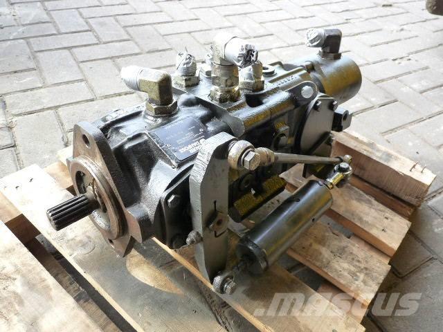 Thomas LE 130 CE Hidráulicos