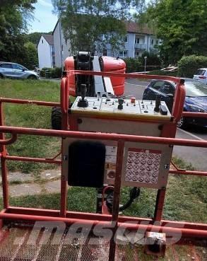 SkyJack SJ 51 AJ Plataformas con brazo de elevación manual