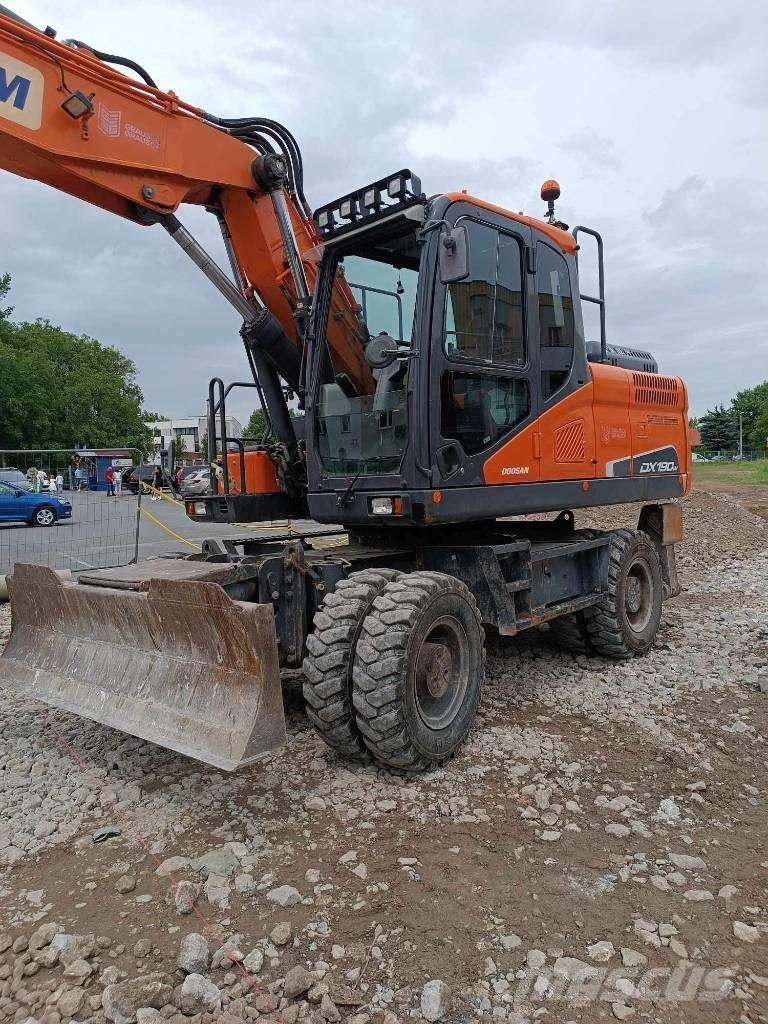 Doosan DX 190 W-5 Excavadoras de ruedas