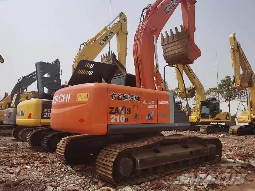 Hitachi ZX 210 Excavadoras sobre orugas