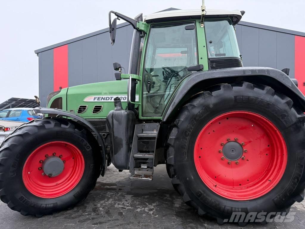 Fendt 820 Vario TMS Tractores