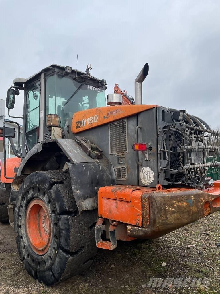 Hitachi ZW 180-5 Cargadoras sobre ruedas