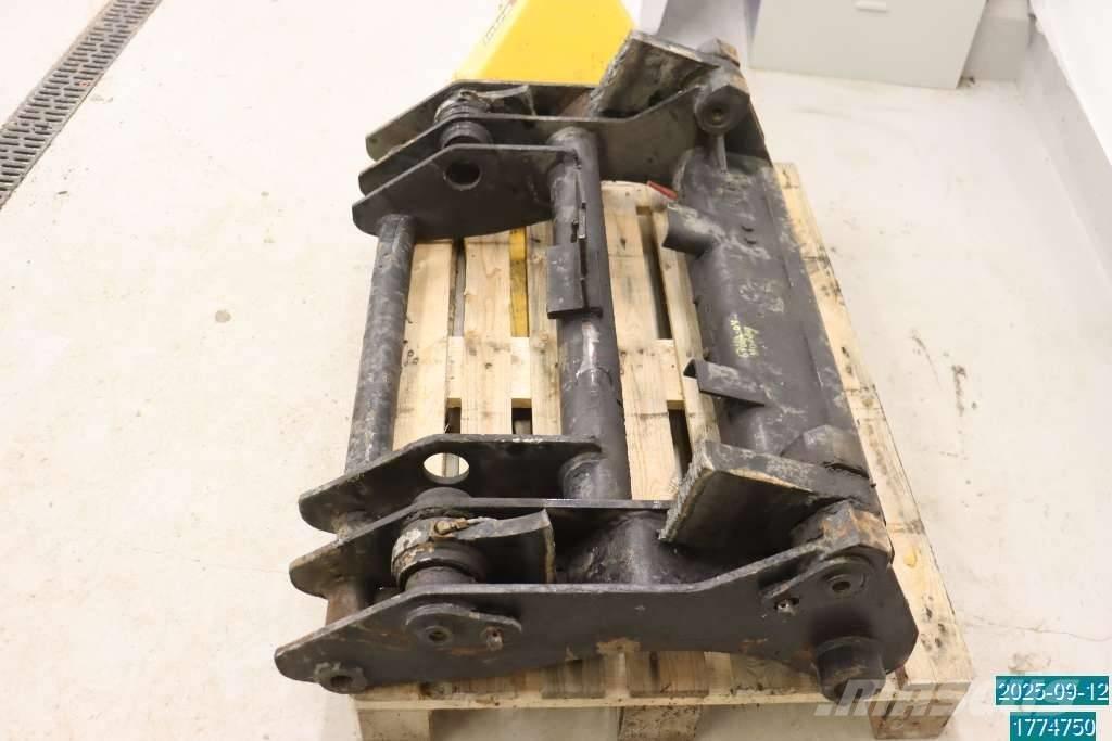 Huddig 1160 Plataformas y cucharones