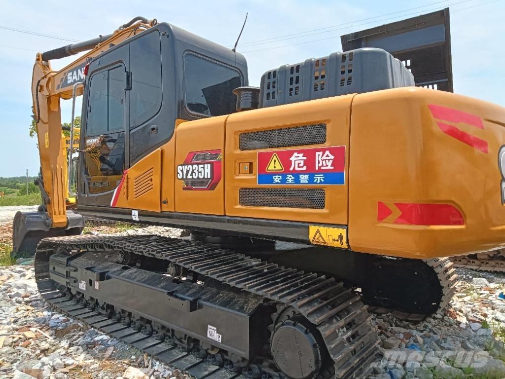 Sany SY 235 H Excavadoras sobre orugas