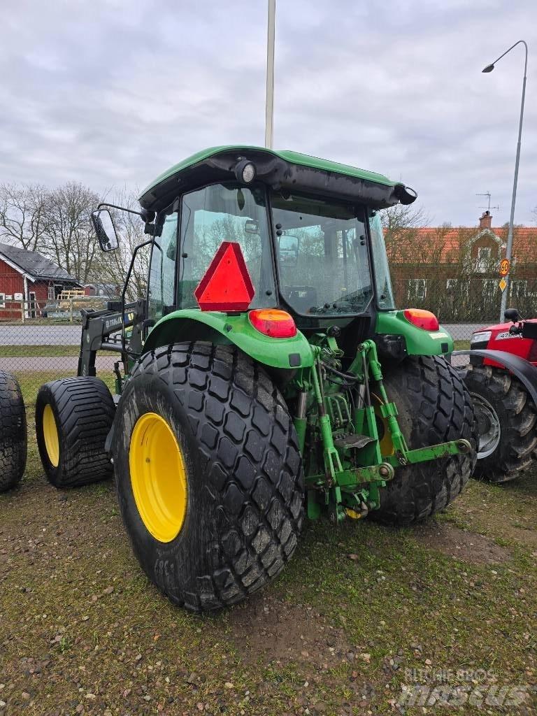 John Deere 5620 Tractores