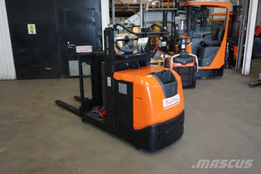 Toyota OSE100 Montacargas recogepedidos de media altura