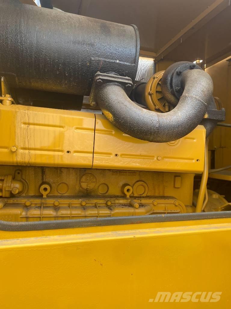 CAT 140 K Niveladoras