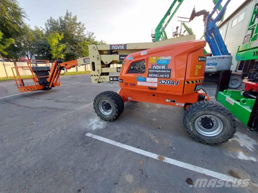 JLG 520 AJ Plataformas con brazo de elevación manual