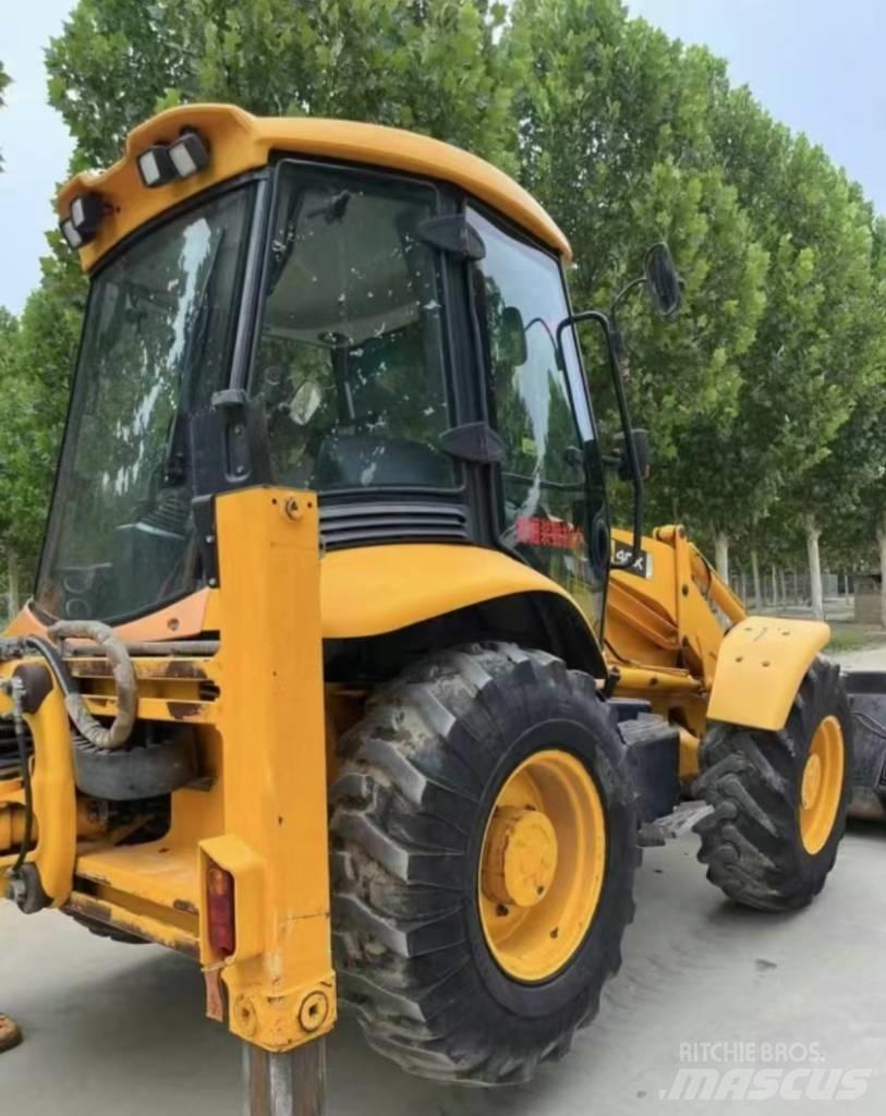 JCB 4 CX Retrocargadoras