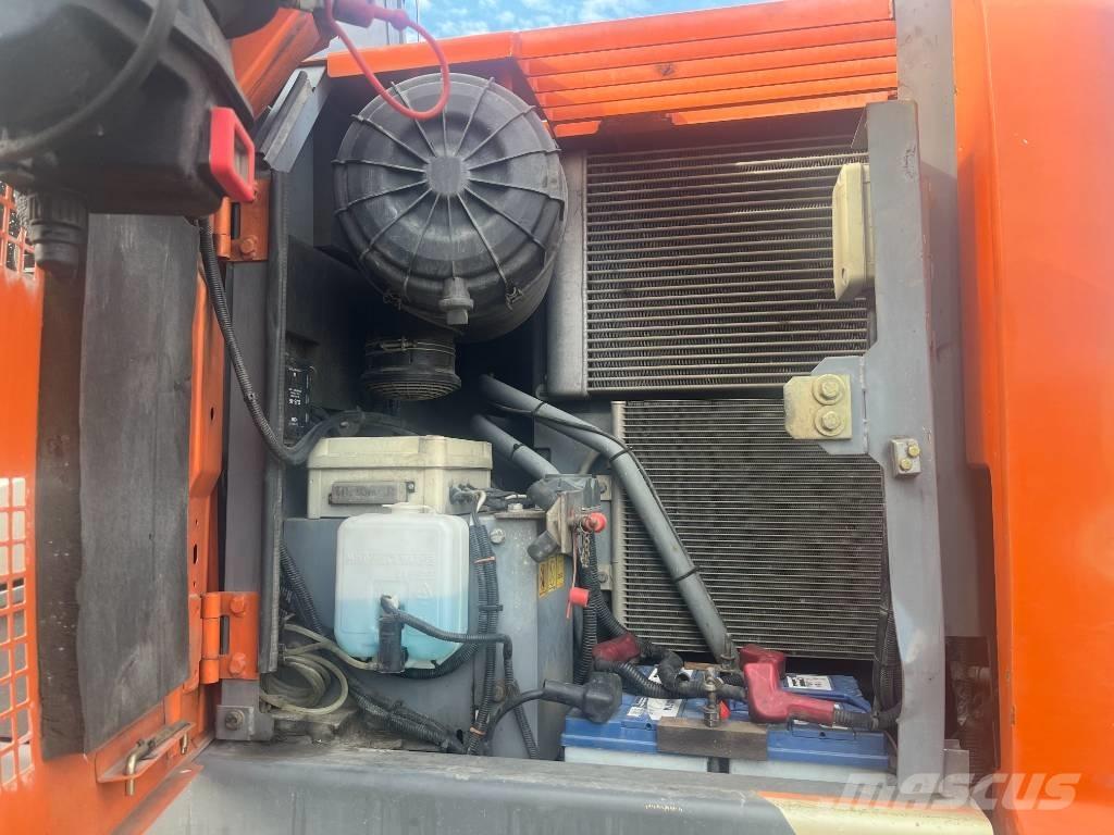 Hitachi ZX 145 W-3 Excavadoras de ruedas