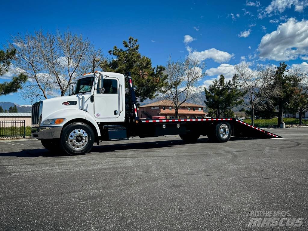 Peterbilt 337 Camiones de cama baja