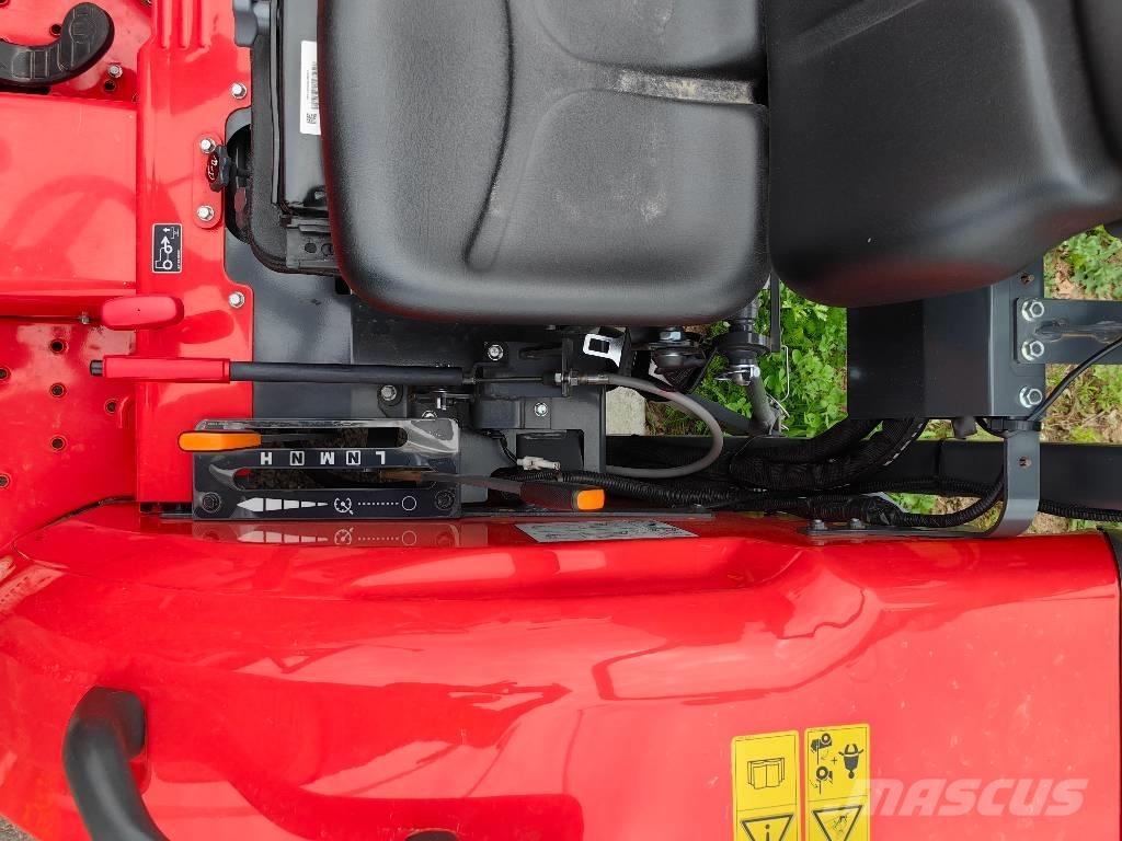 Kubota L1-382 HST Tractores