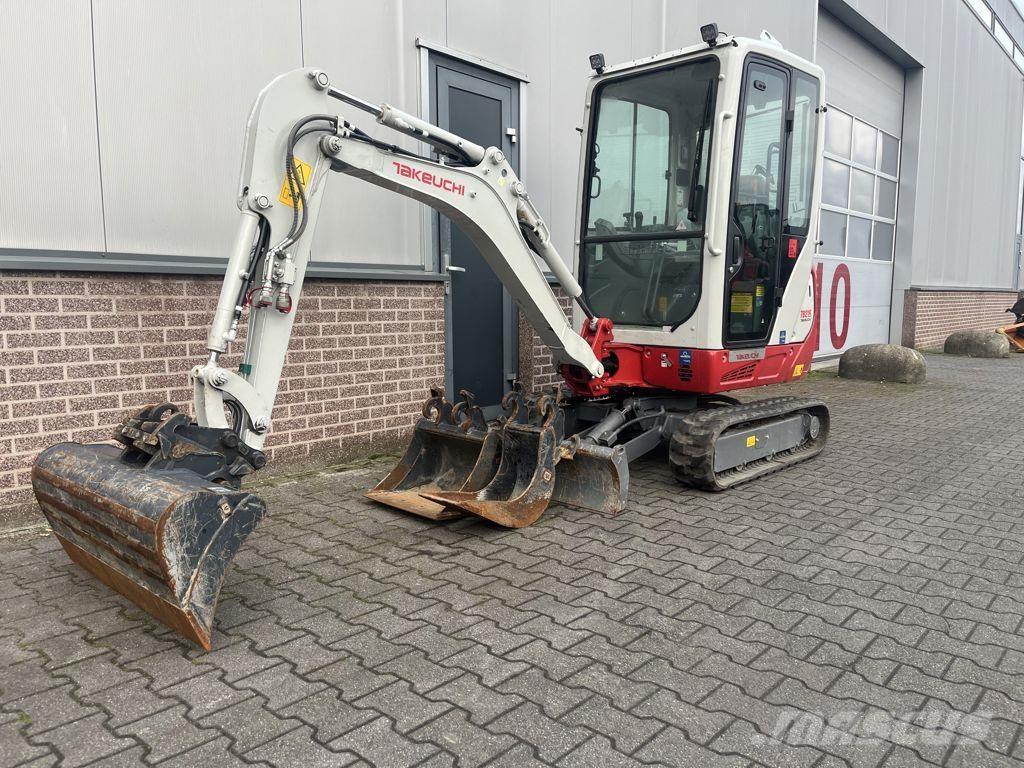 Takeuchi TB216 Miniexcavadoras