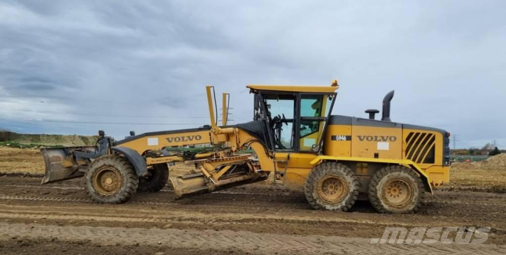 Volvo G946 Niveladoras