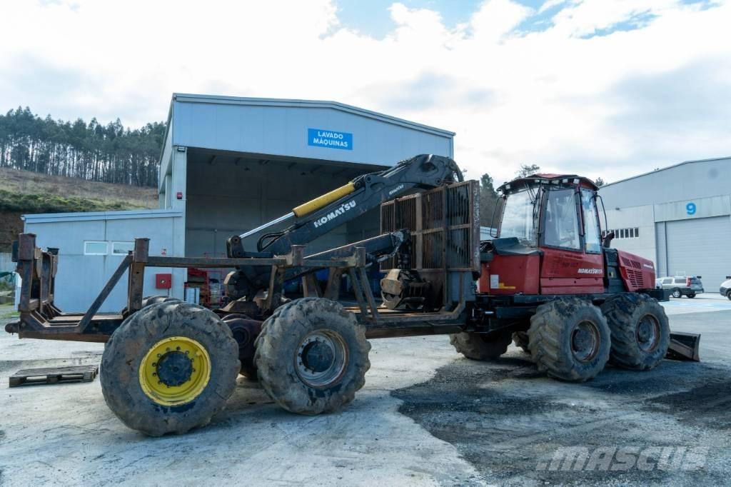 Komatsu 895.1 - 8WD Transportadoras