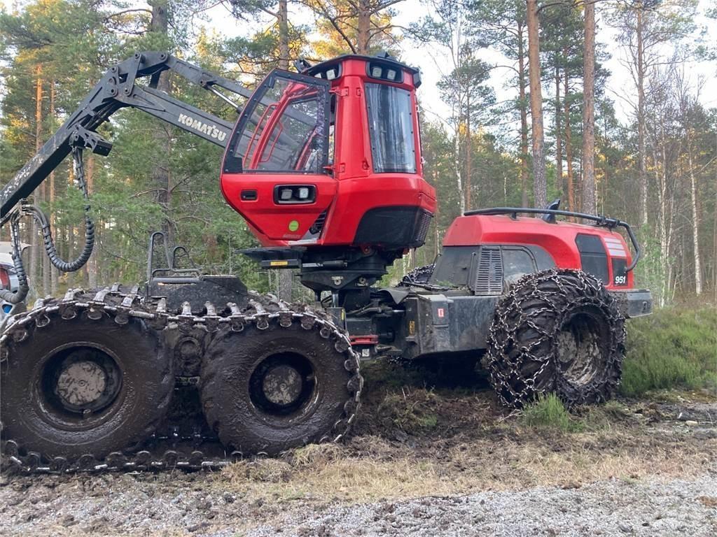 Komatsu 951 Cosechadoras