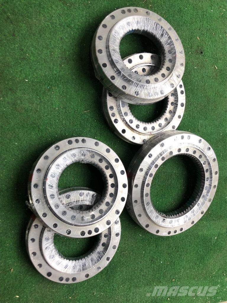 John Deere 810 D Transportadoras