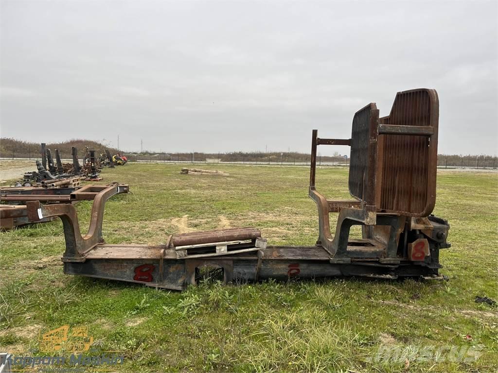 John Deere 1210E Otros componentes