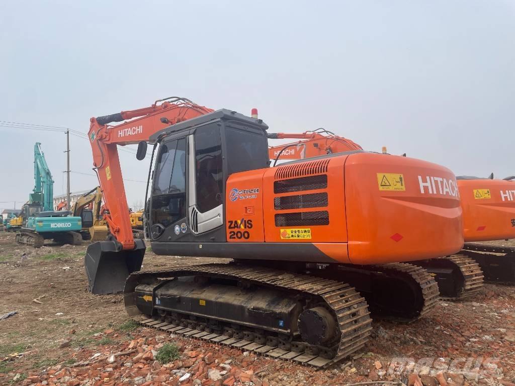 Hitachi ZX 200 Excavadoras sobre orugas