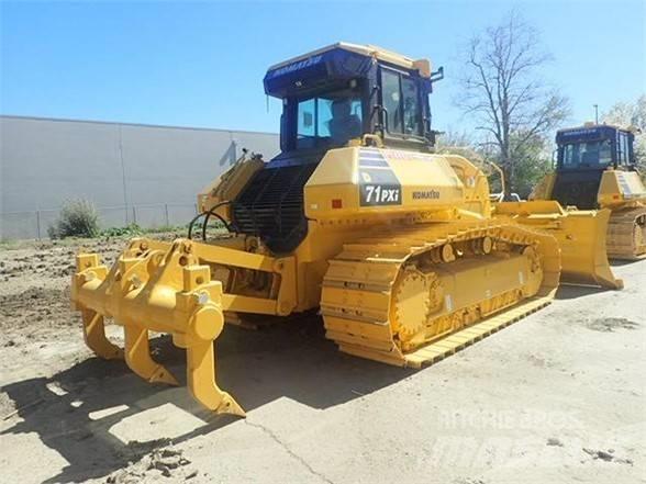 Komatsu D71PXi-24 Buldozer sobre oruga