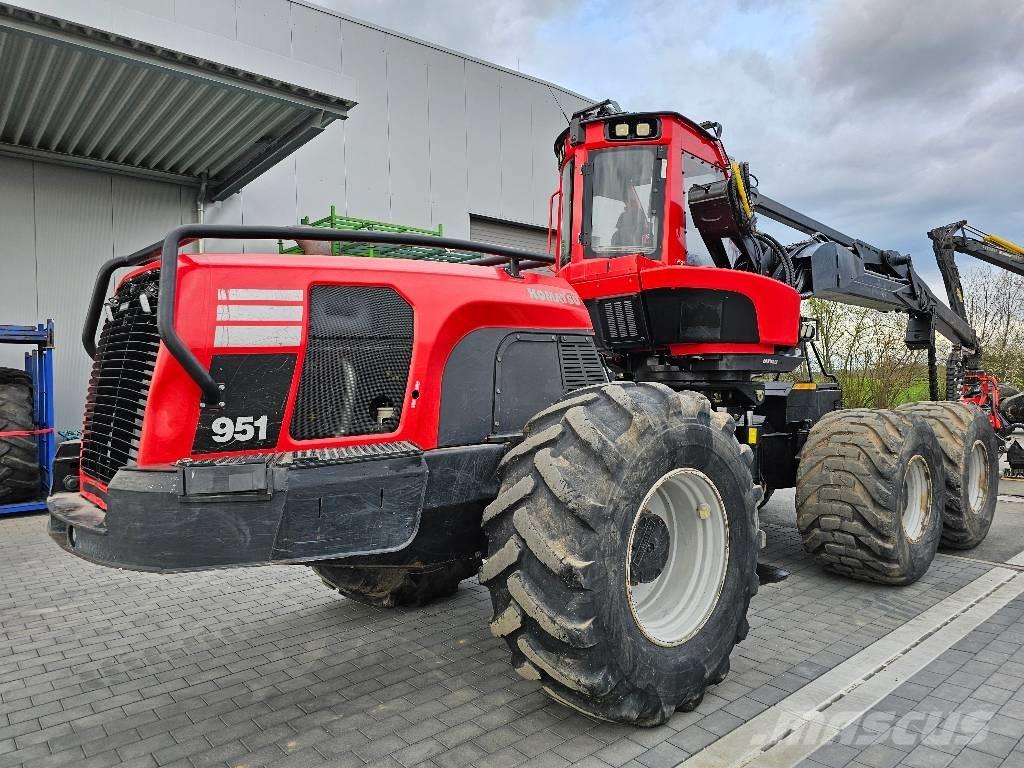 Komatsu 951 Cosechadoras