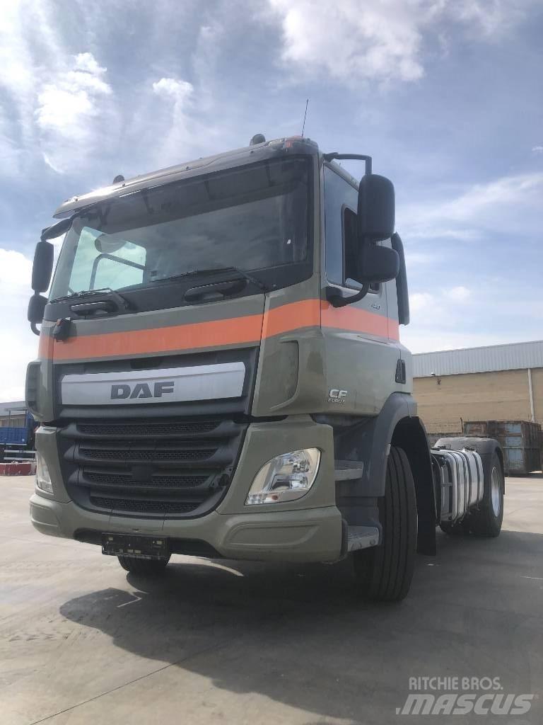 DAF CF440 Bañeras basculantes usadas