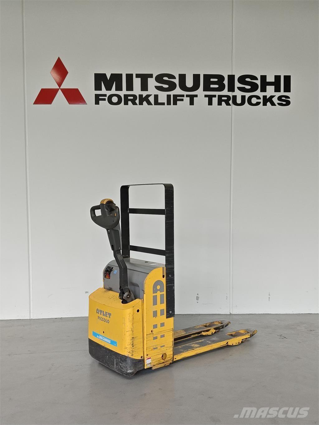 Atlet PLL180 Montacargas manual