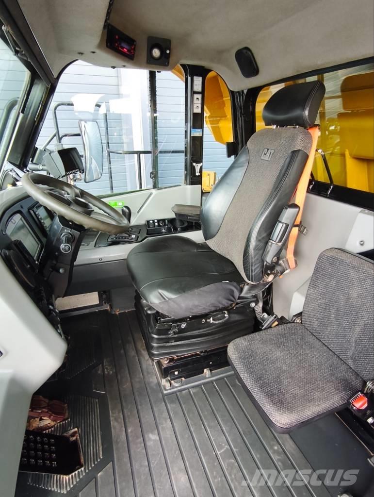 CAT 772G Camiones de volteo rigidos