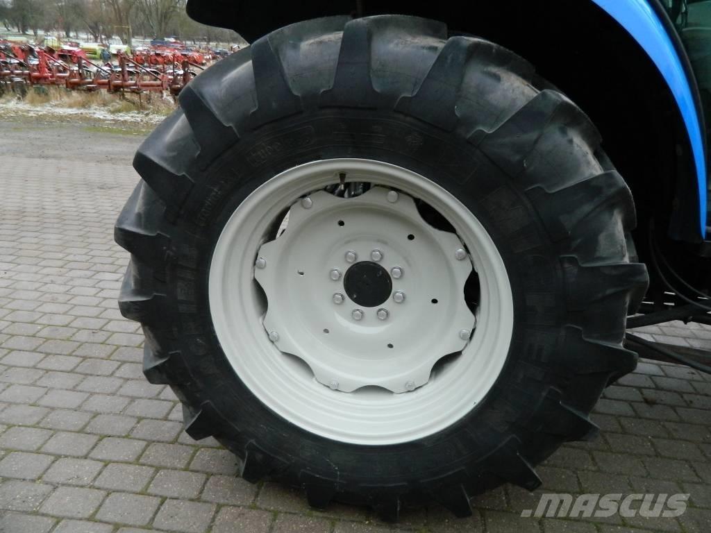 New Holland TD 5.75 Tractores