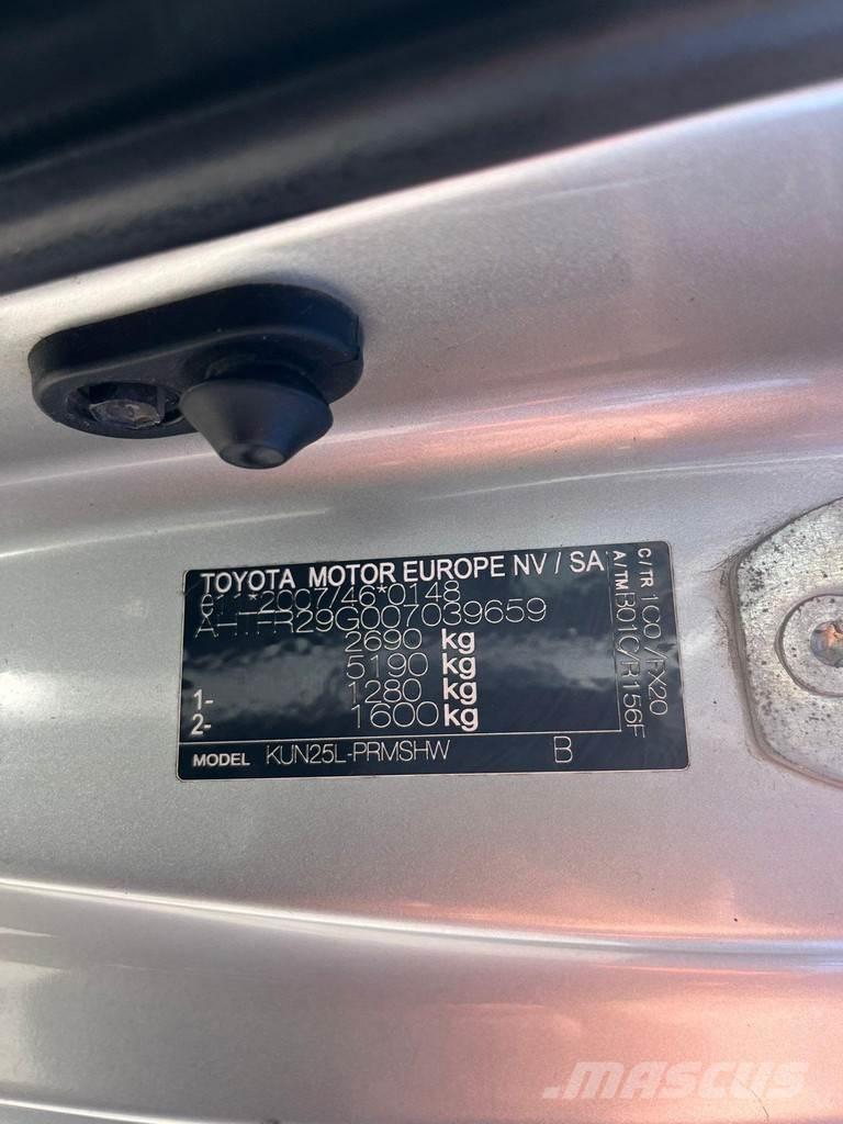 Toyota Hilux 4x4 Carros