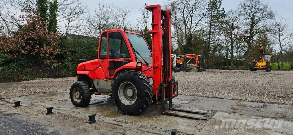Manitou M26-4 t Montacargas todo terreno