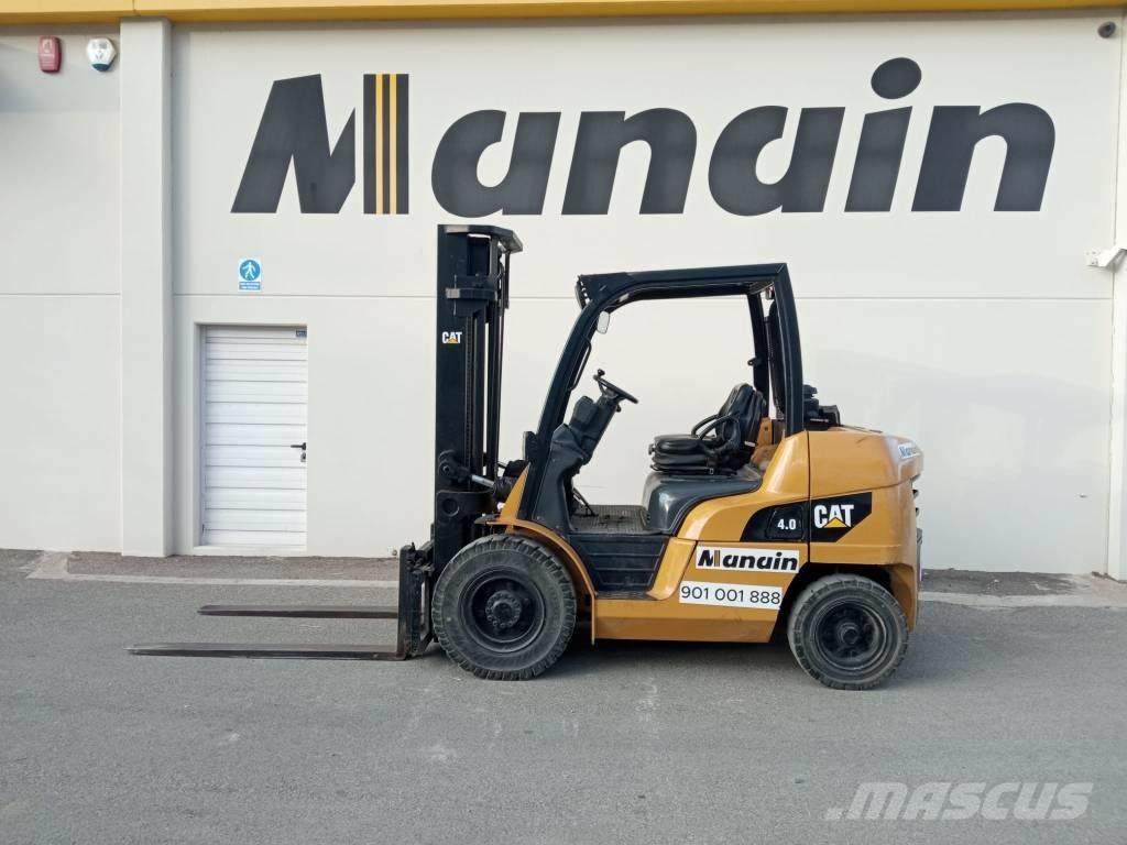 CAT DP 40 Camiones diesel